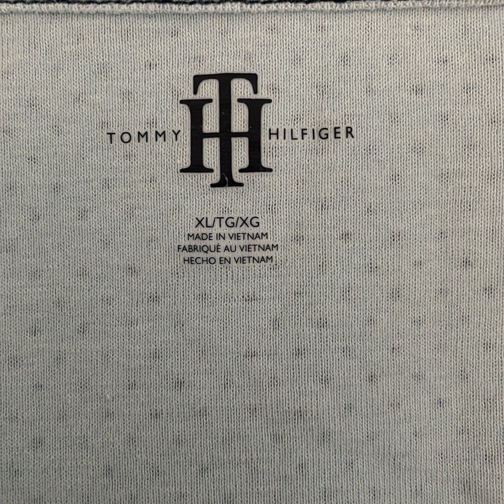 Tommy Hilfiger Shirt - Picture 5 of 5